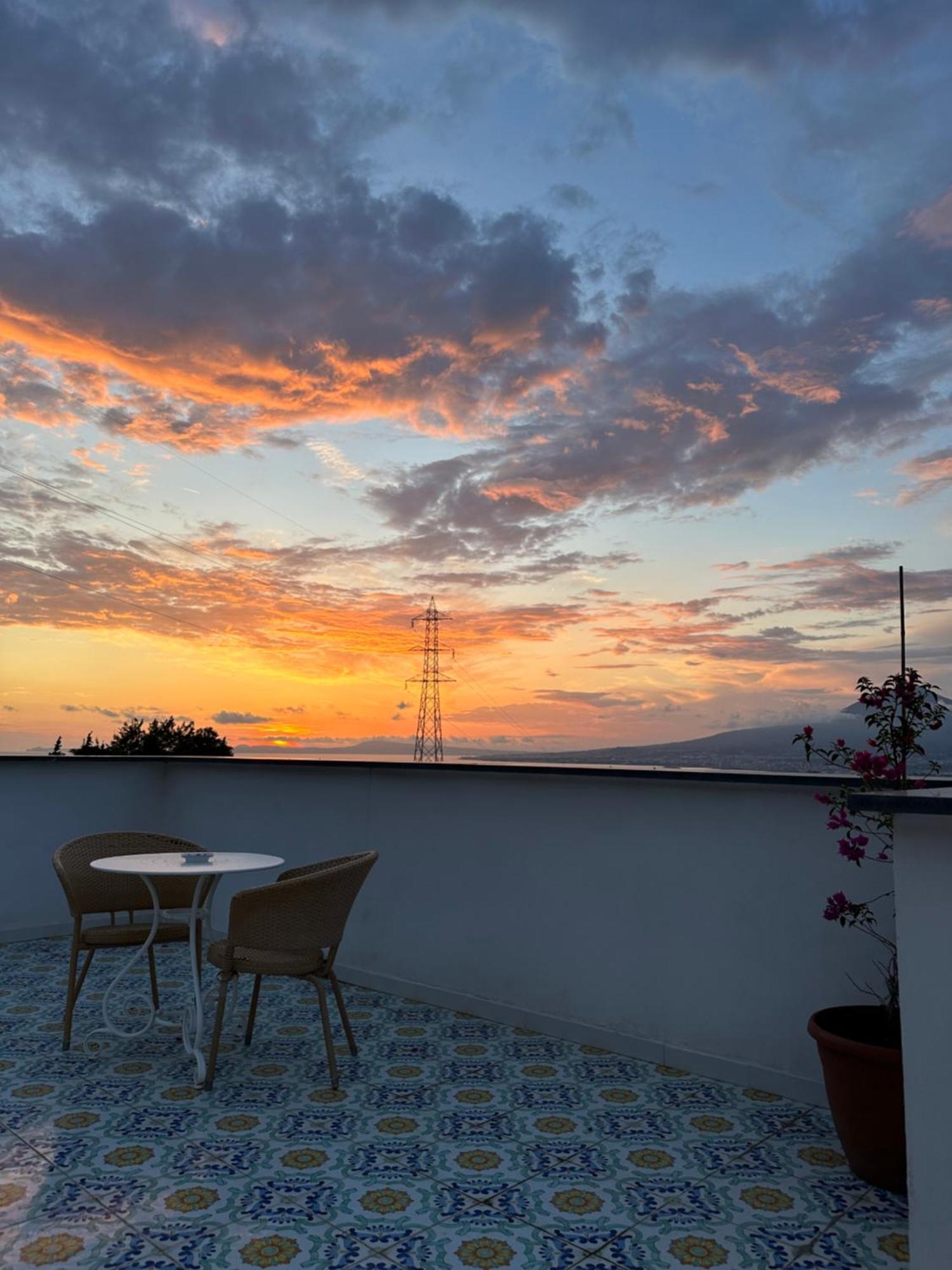 Villa Pia - Suites Castellammare di Stabia Buitenkant foto